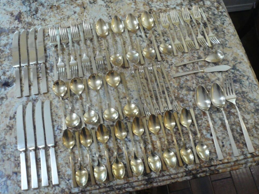 Vtg Dirilyte Dirigold Empress 69 pc Service for 8 Gold Bronze Alloy Flatware USA
